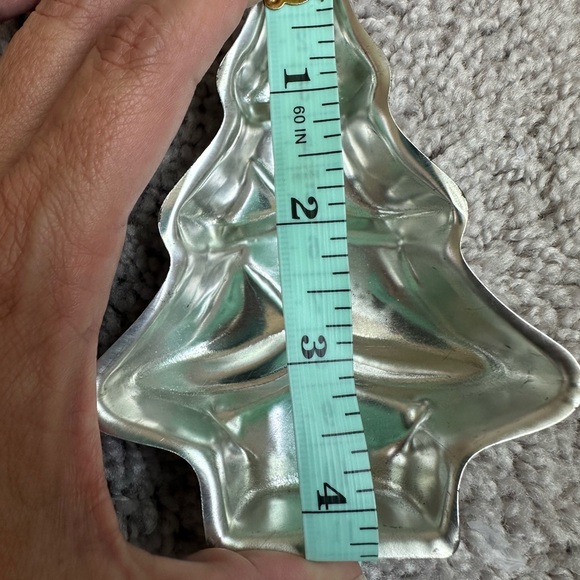 VINTAGE LOT 5 CHRISTMAS TREE BAKING PAN molds - Picture 4 of 4